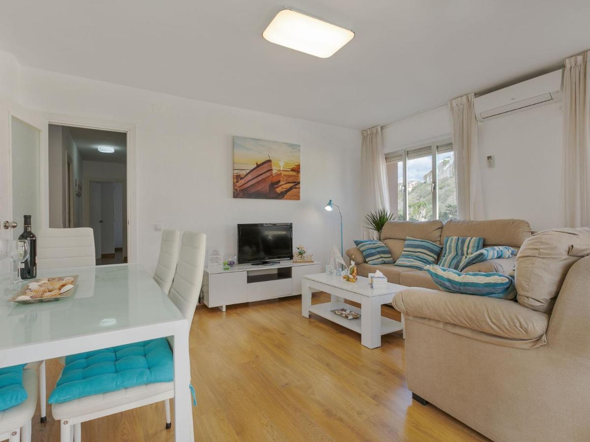 Belvilla By Oyo Cozy Apartment Rincón de la Victoria Kültér fotó
