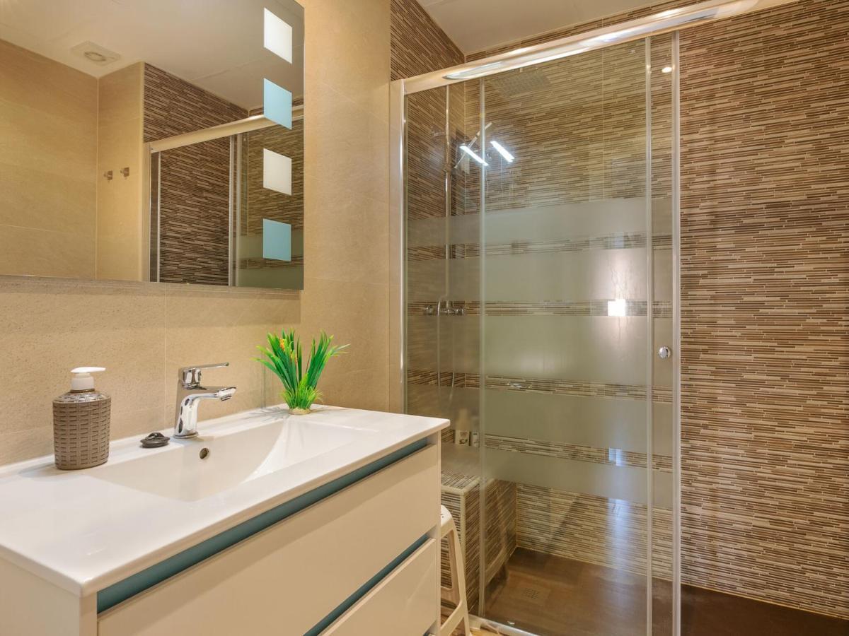 Belvilla By Oyo Cozy Apartment Rincón de la Victoria Kültér fotó